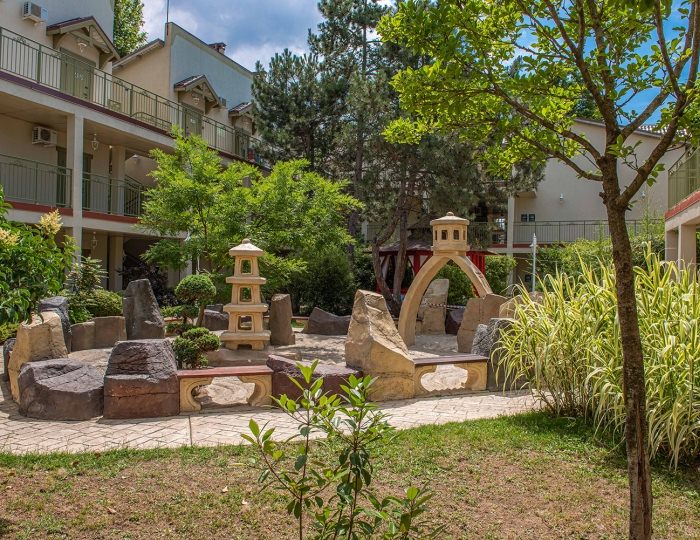 Внешний вид и территория - Отель Resort & Spa Doville 5* / СПА отель Довиль 5*