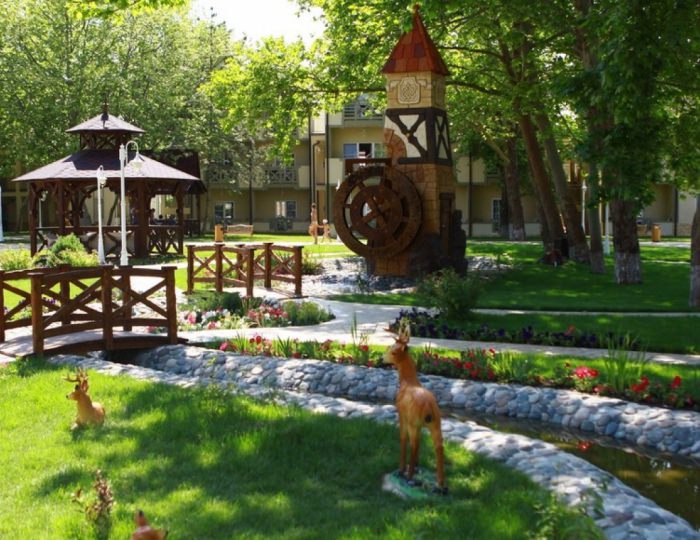 Внешний вид и территория - Отель Resort & Spa Doville 5* / СПА отель Довиль 5*