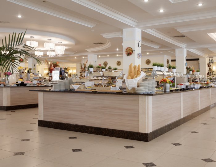 Ресторан Normandie - Отель Resort & Spa Doville 5* / СПА отель Довиль 5*