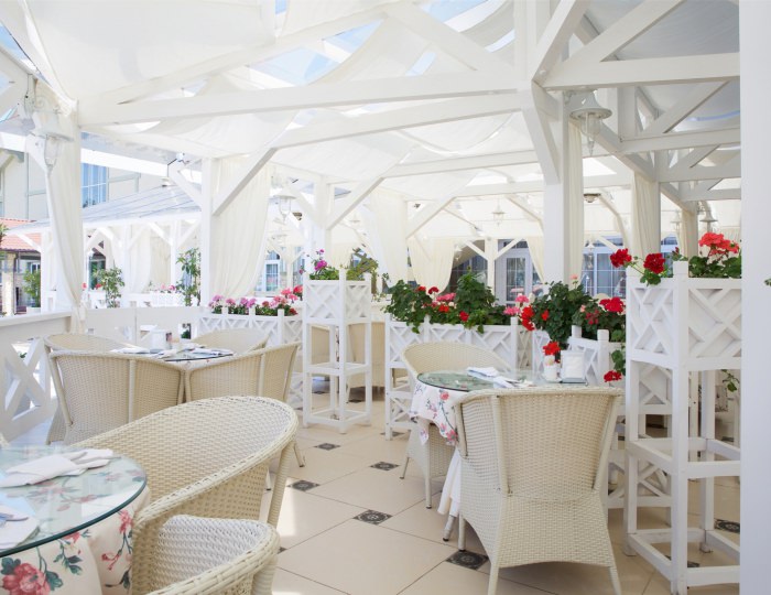 Снек-бар Marinie - Отель Resort & Spa Doville 5* / СПА отель Довиль 5*