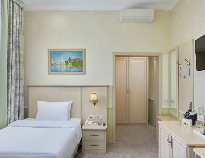 Standart 1-местный 1-комнатный (StSgl) - Отель Resort & Spa Doville 5* / СПА отель Довиль 5*